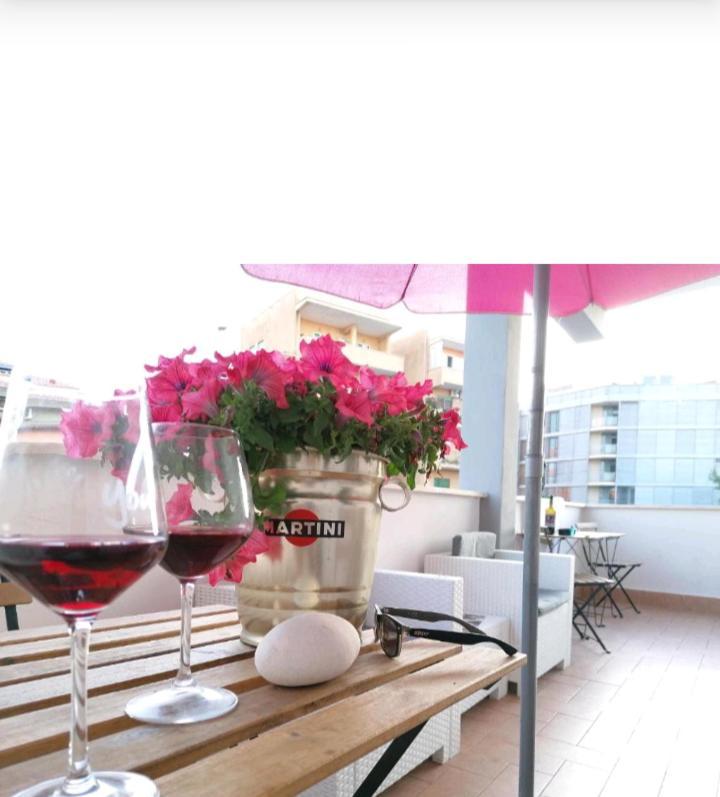 B&B Purple Italy Фьюмичино Экстерьер фото